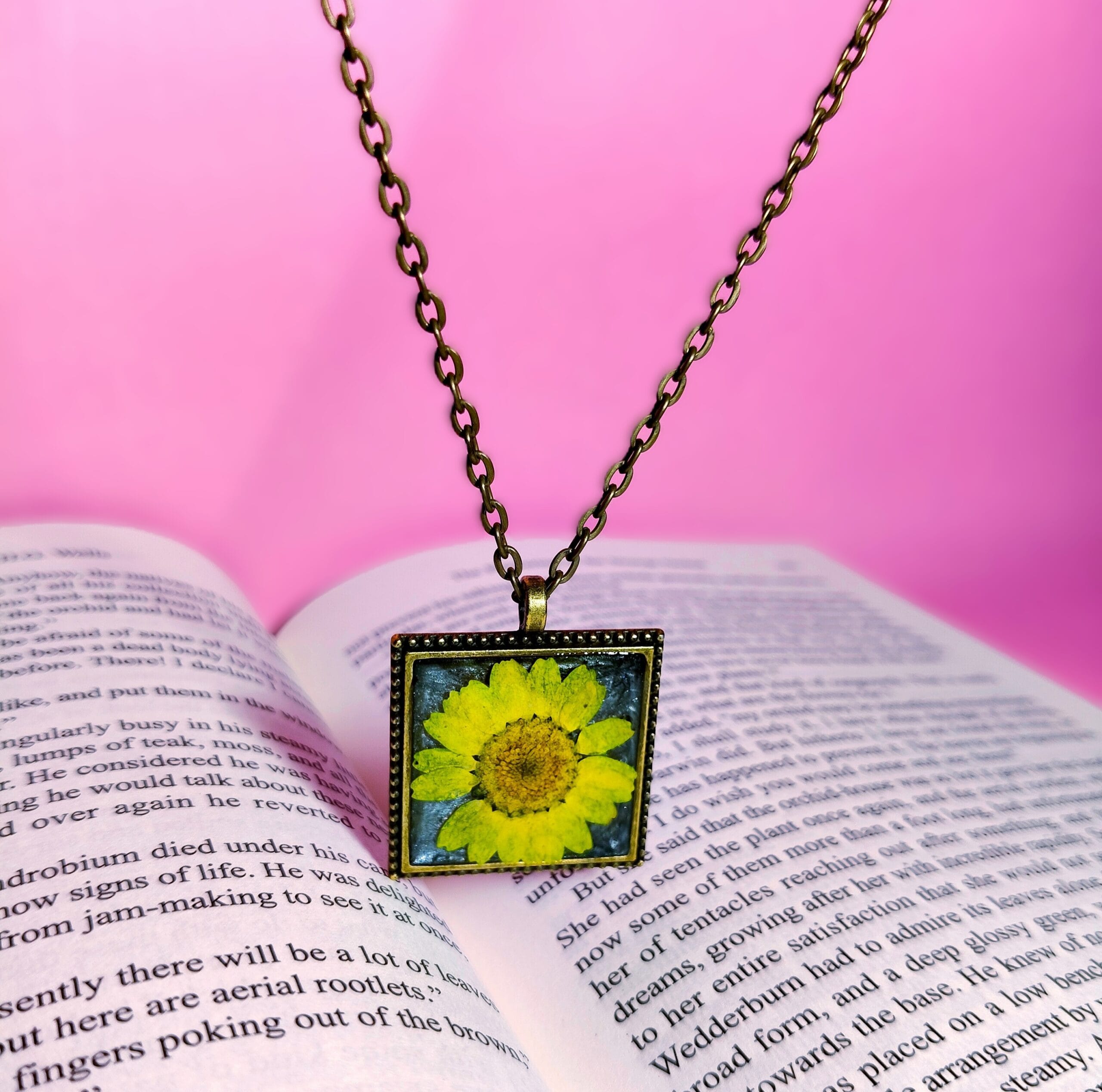 sunny-soul-pendant-hanging-look Sunny Soul pendant hanging design