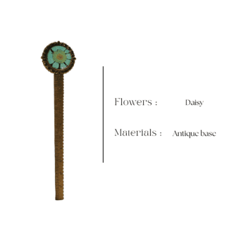 Floral daisy bookmark in scale design