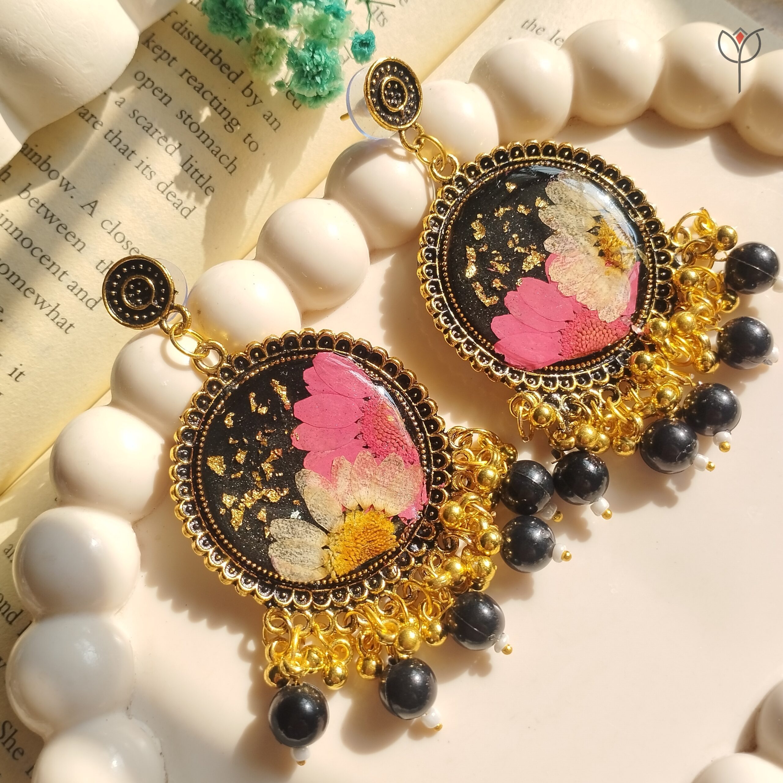 Daisy Confetti Jhumka featuring real dried flowers