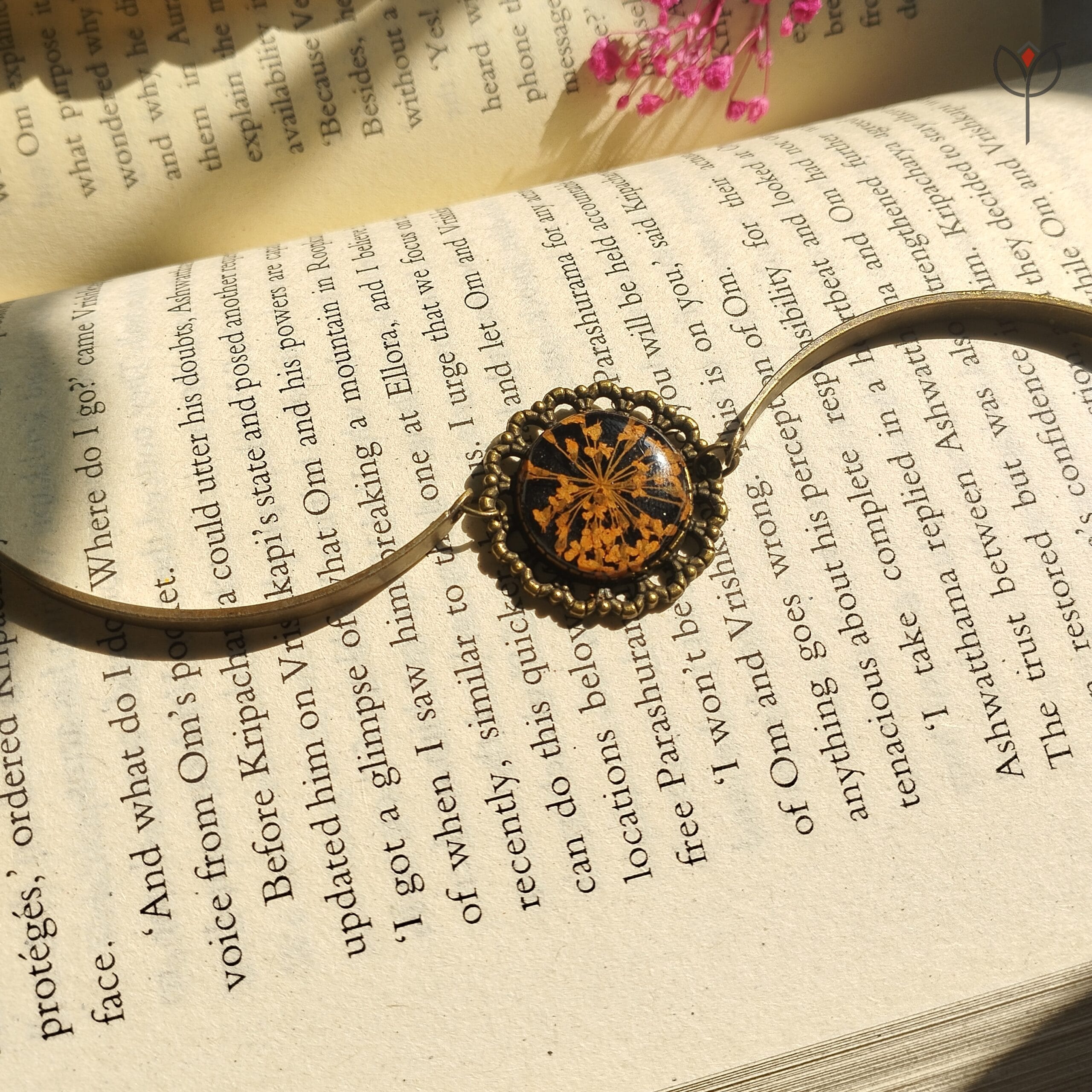 dawnlace-resin-bracelet-queen-annes-lace Dawnlace resin bracelet Queen Anne’s Lace