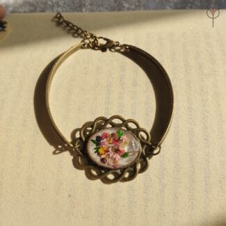 Handmade Elaris resin bracelet