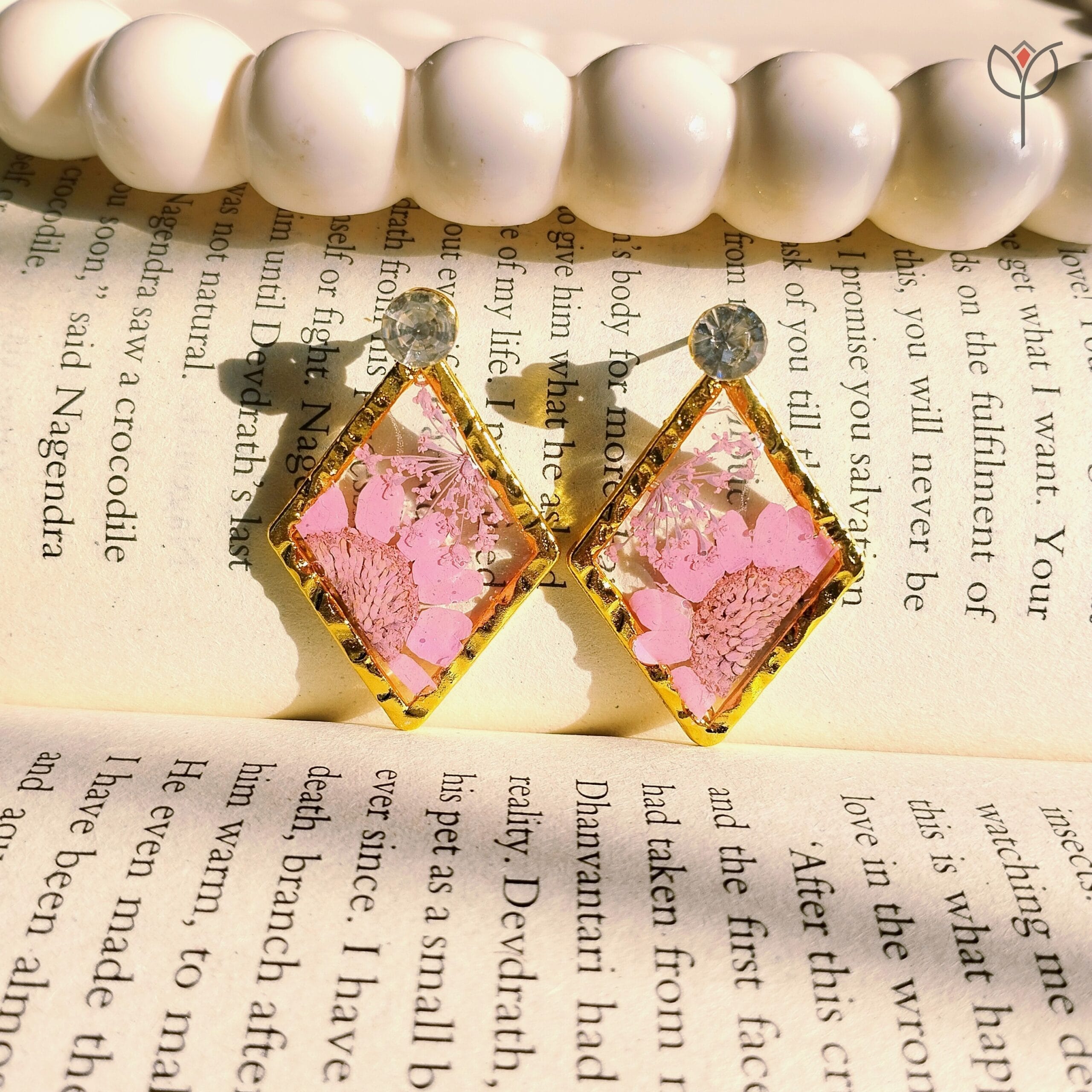 Handmade blush daisy earrings with Queen Anne’s lace