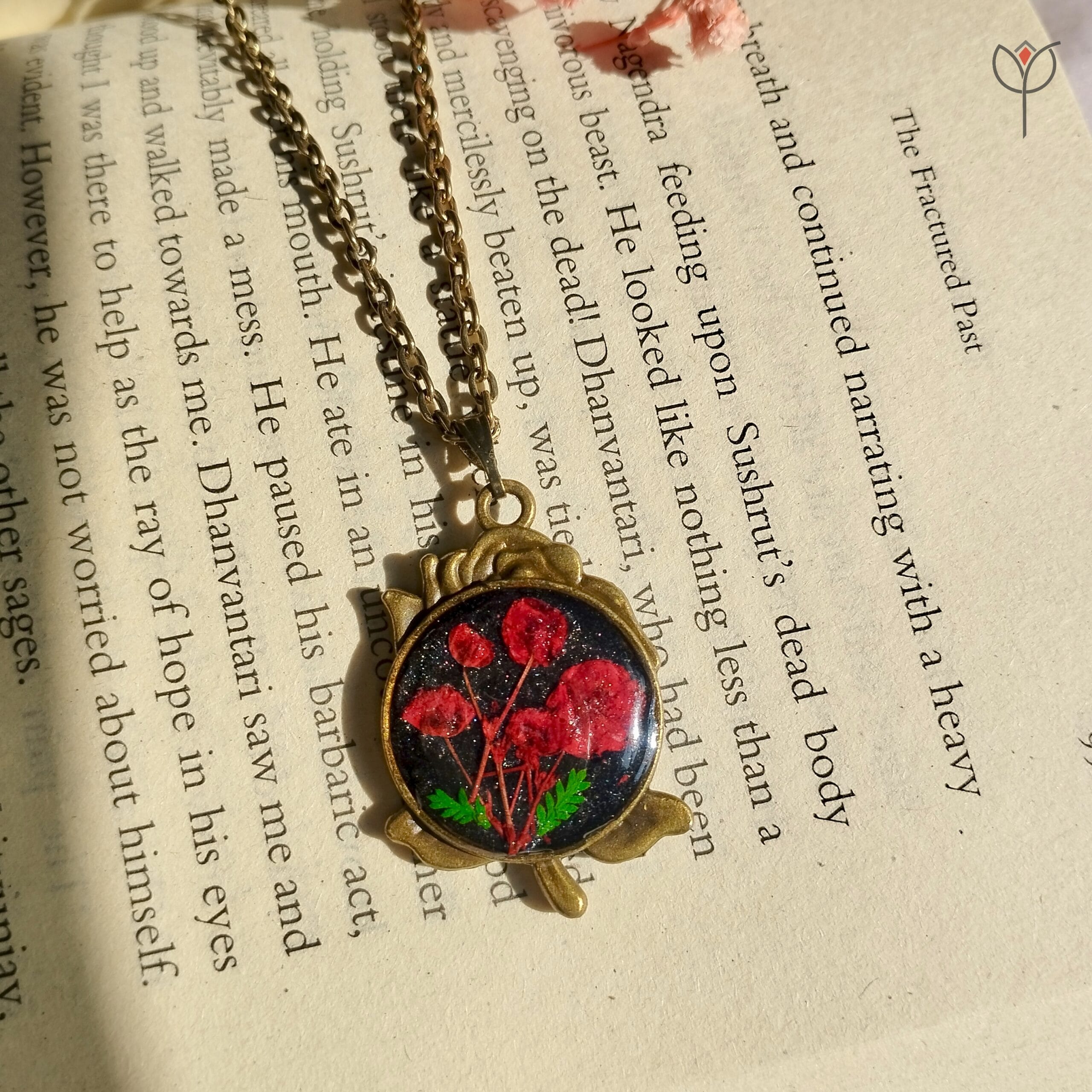 rosecrest-floral-resin-pendant-handmade Botanical Rosecrest pendant crafted with real flowers