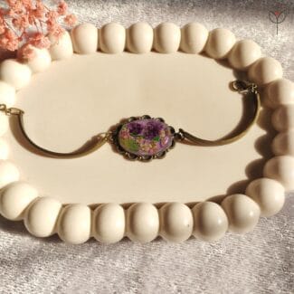 Verdant Breath resin bracelet made with real baby’s breath