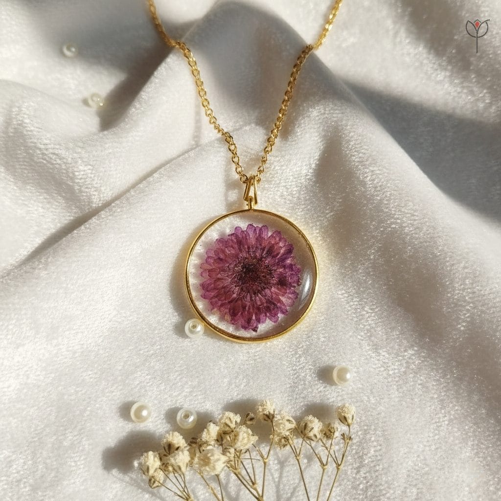 Floral Magic Pendant with preserved purple chrysanthemum