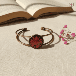 Greek Star resin bracelet real preserved aster flower