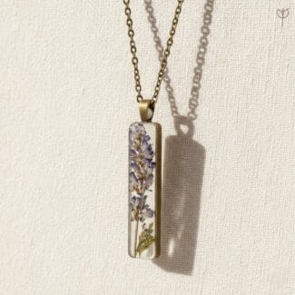 Lavenelle Resin Pendant with preserved lavender