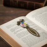 Petite floral frame resin bookmark featuring preserved flowers