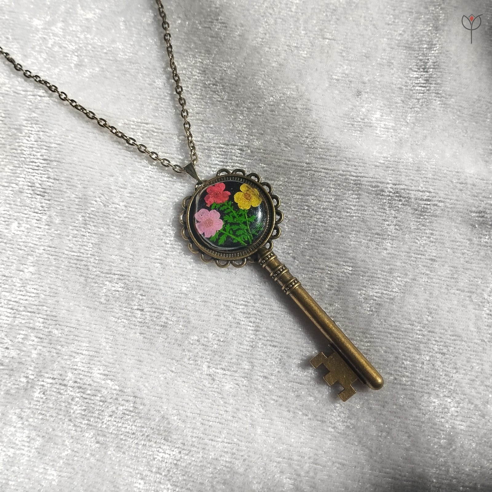 plum-garden-key-pendant-antique Plum Garden Key Pendant with preserved fern leaf and flower