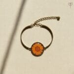 Sunrest Daisy Bracelet with real pressed daisy in clear resin