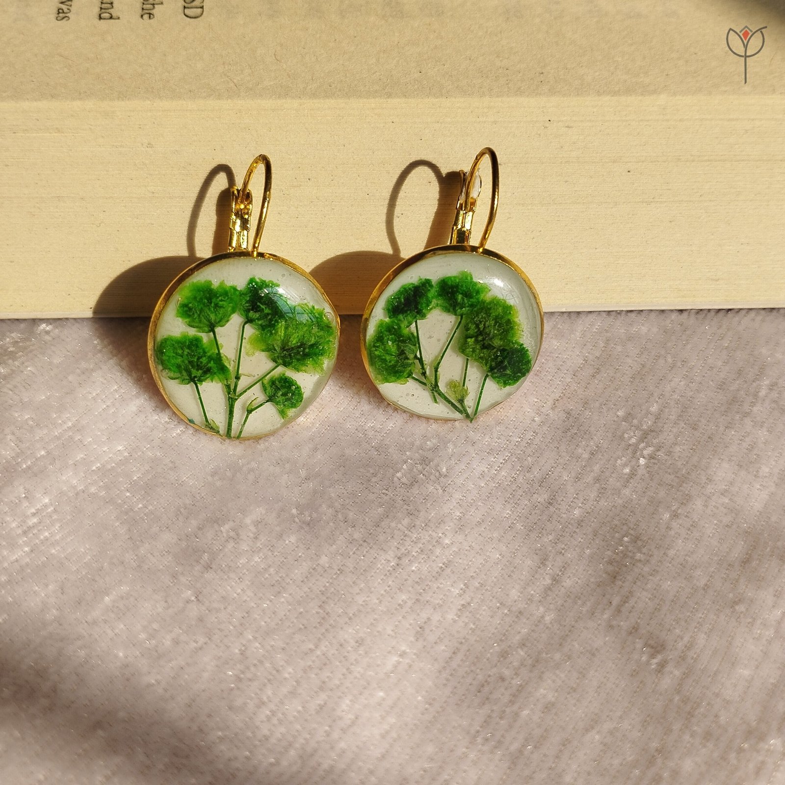 botanical-green-resin-drop-earrings Handcrafted resin drop earrings