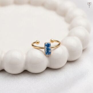 Golden autumn ring with real flowers