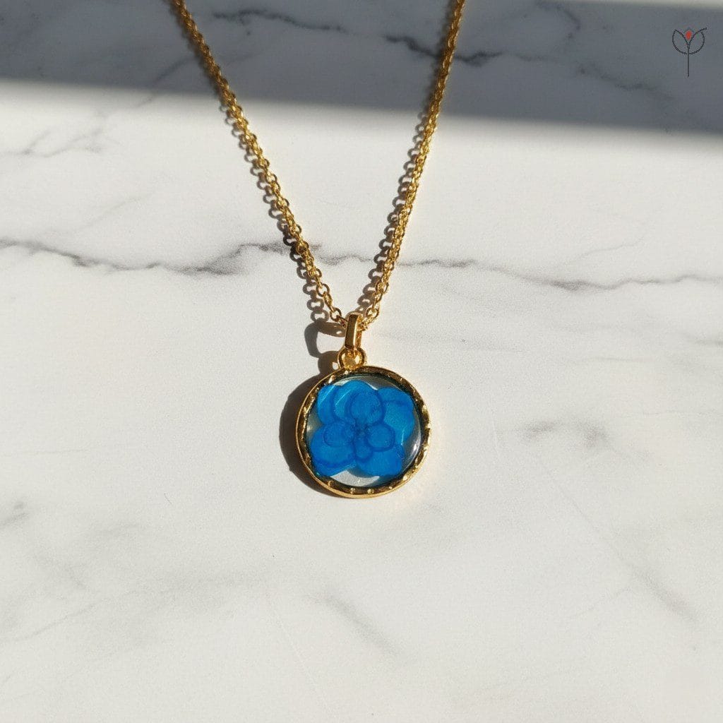 golden-ocean-pendant-image Golden Ocean Pendant with preserved blue hydrangea
