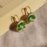Real green baby’s breath preserved in resin
