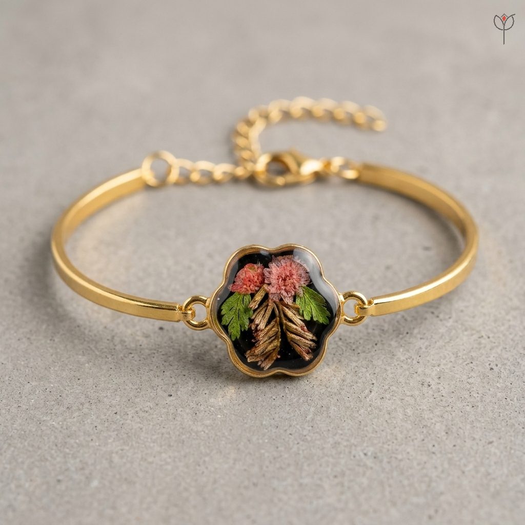 Sincere Memories Bracelet handcrafted with real flowers and resin