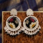 Real preserved Daisy and Queen Anne’s Lace in a circular Kundan setting