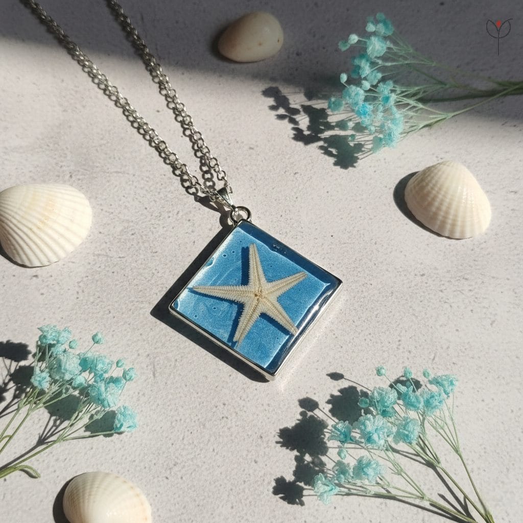 silver-starfish-necklace-blue Real starfish resin pendant necklace in silver finish