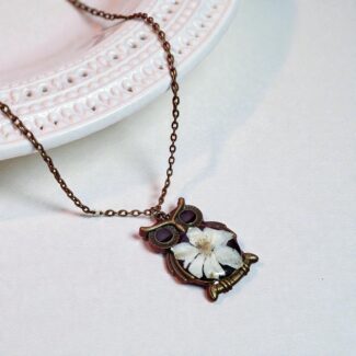 BotaniOwl Pendant with real white flower in owl-shaped