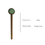 Floral daisy bookmark in scale design