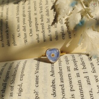 Golden Promise Ring made with real forget me not