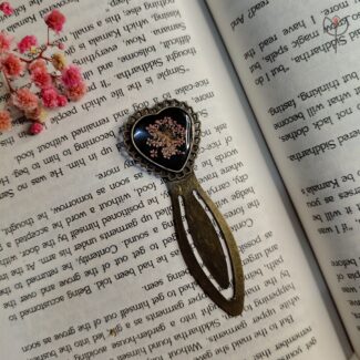 Midnight Heart Bookmark real flower